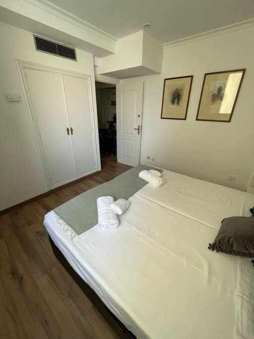 Apartamento IV Alcalaretiro Ideal Parejas マドリード エクステリア 写真