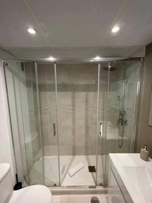 Apartamento IV Alcalaretiro Ideal Parejas マドリード エクステリア 写真